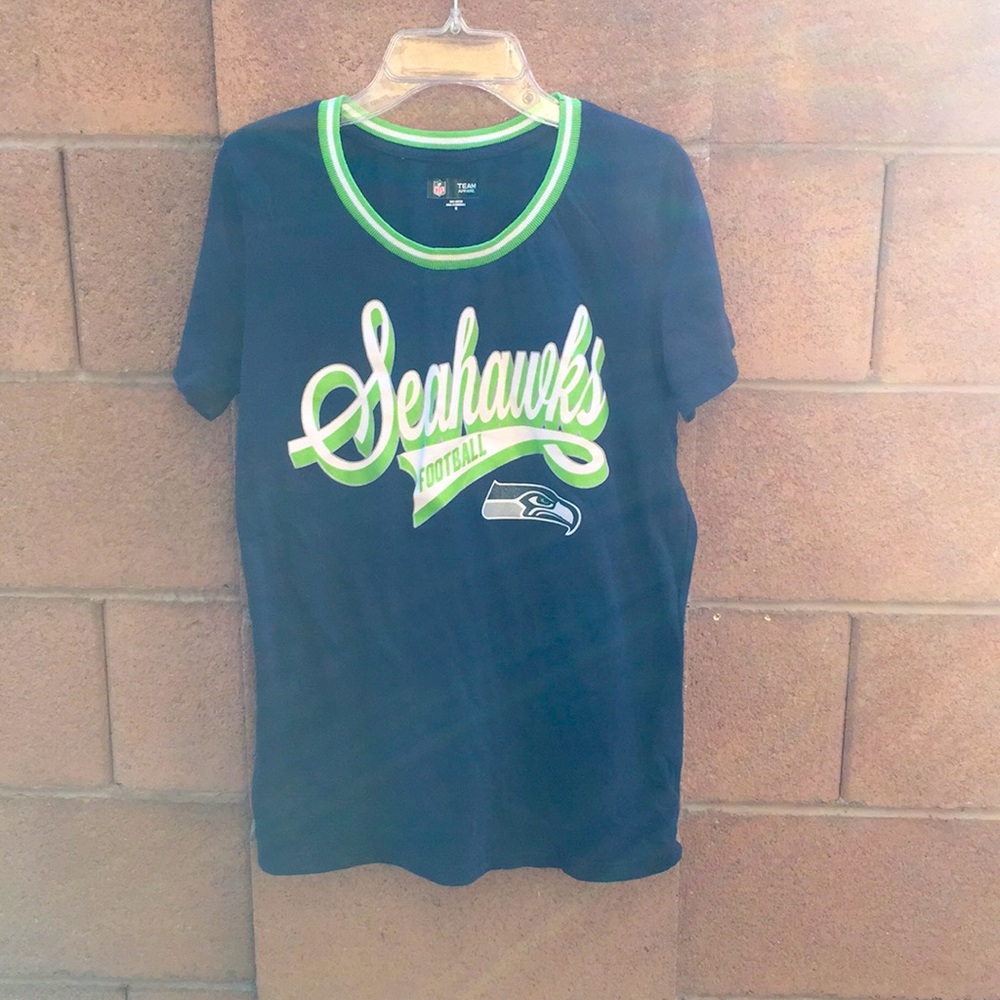 NFL team apparel Seahawks shirt medium
